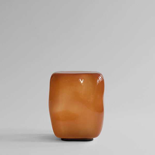 Caramel Ishi side table in Mini