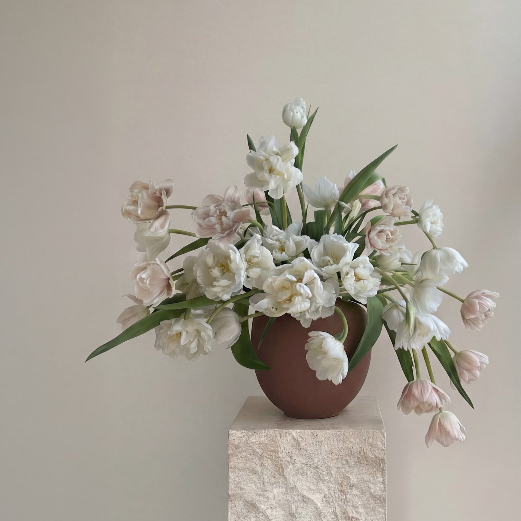 Sunao Vase, Mini - Almond