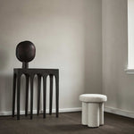 101 Copenhagen Clam Table lamp on Bow consol and Chalk white linen Big foot stool