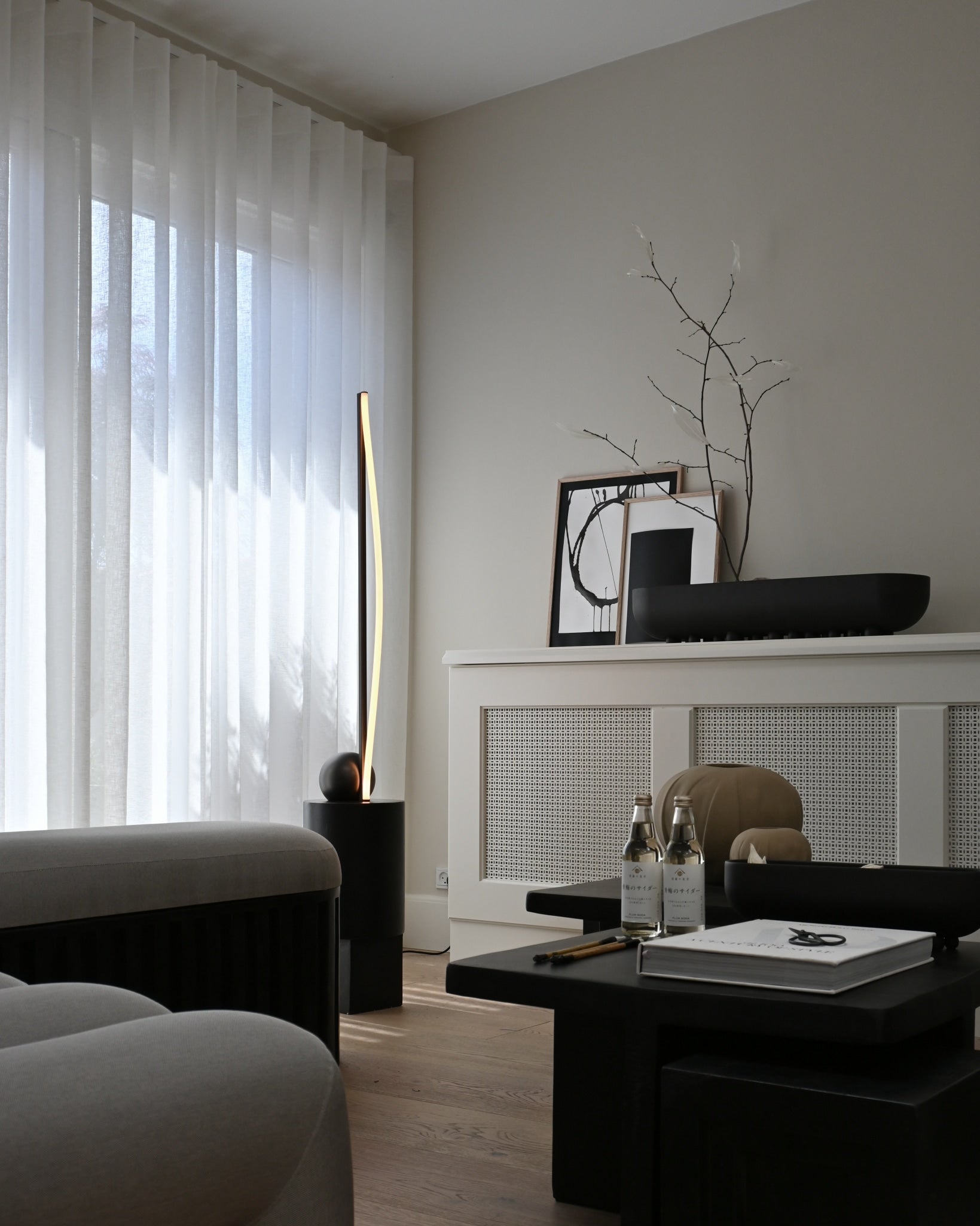 101 Copenhagen - Bow Floor Lamp - Bronze - Floor Lamp