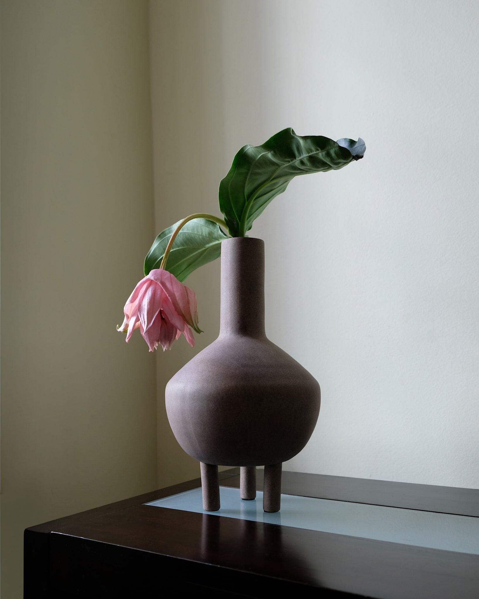 101 Copenhagen - Duck Vase, Fat - Taupe - Vase