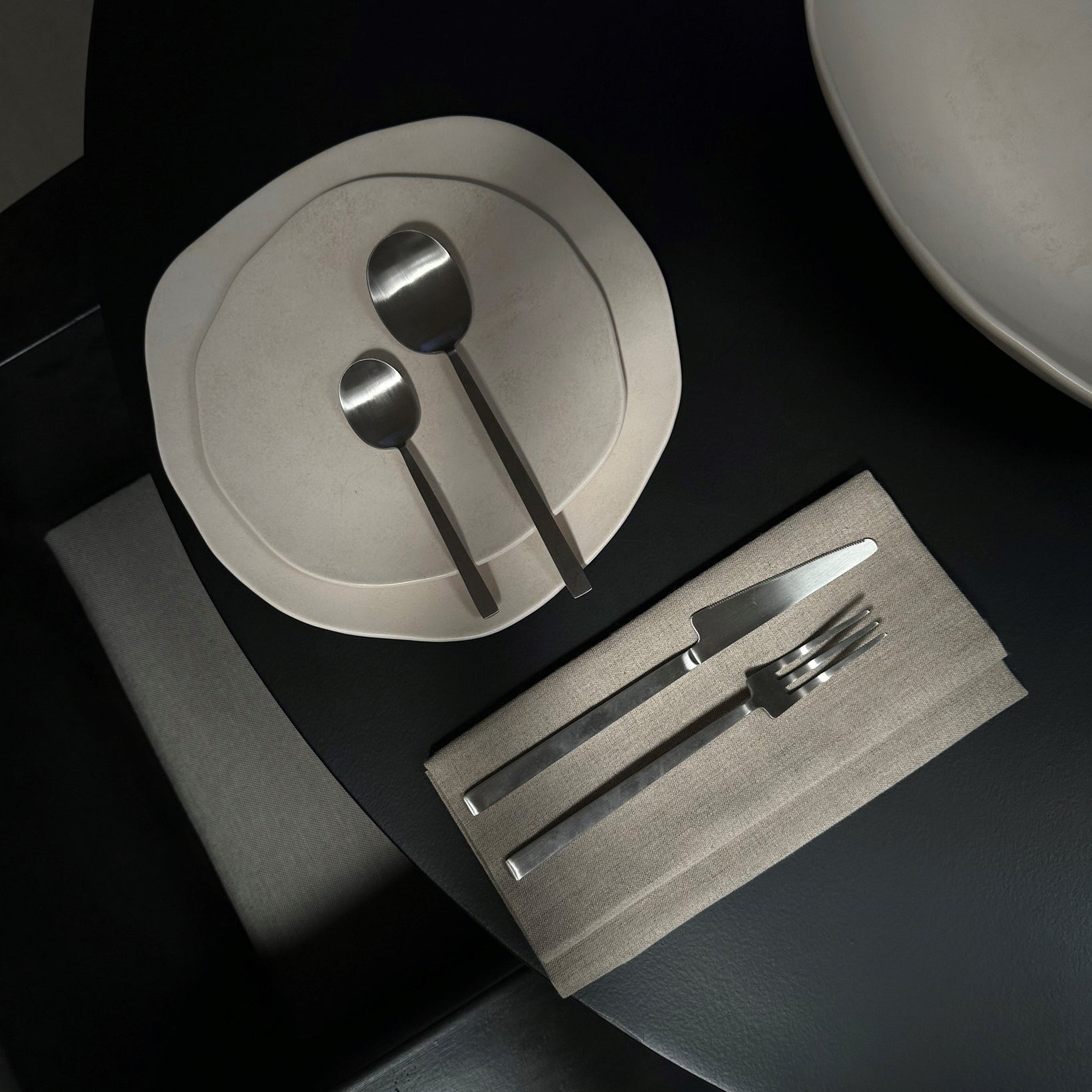 101 Copenhagen Kogei Cutlery - Brushed Steel and Native plates