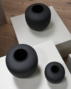 Sunao Vase, Mini - Black