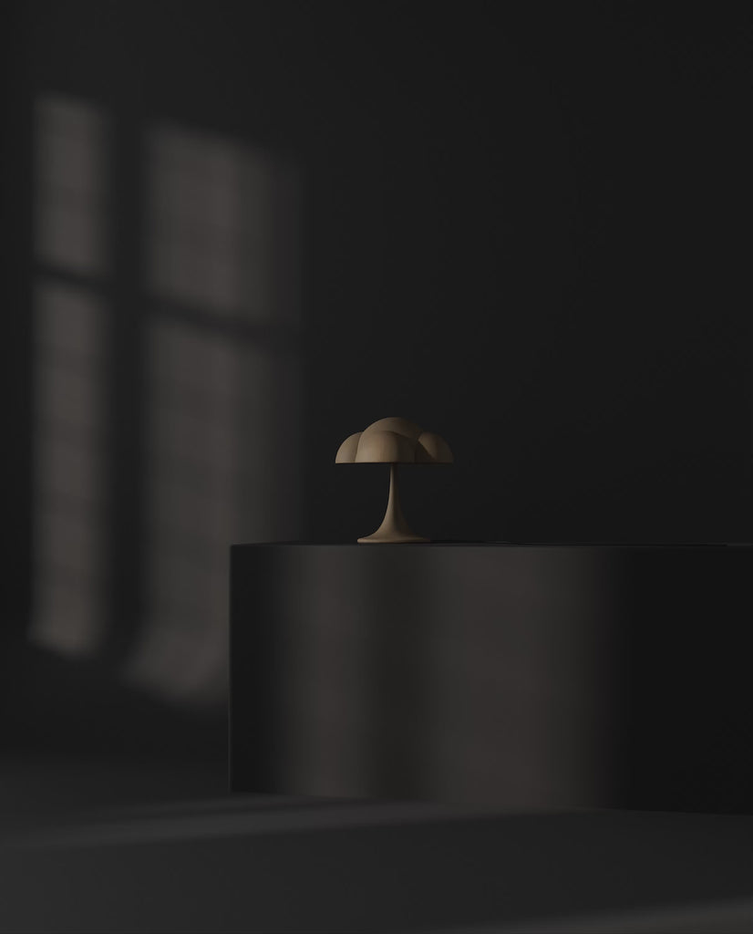 101 Copenhagen Fungus table lamp turned on and off