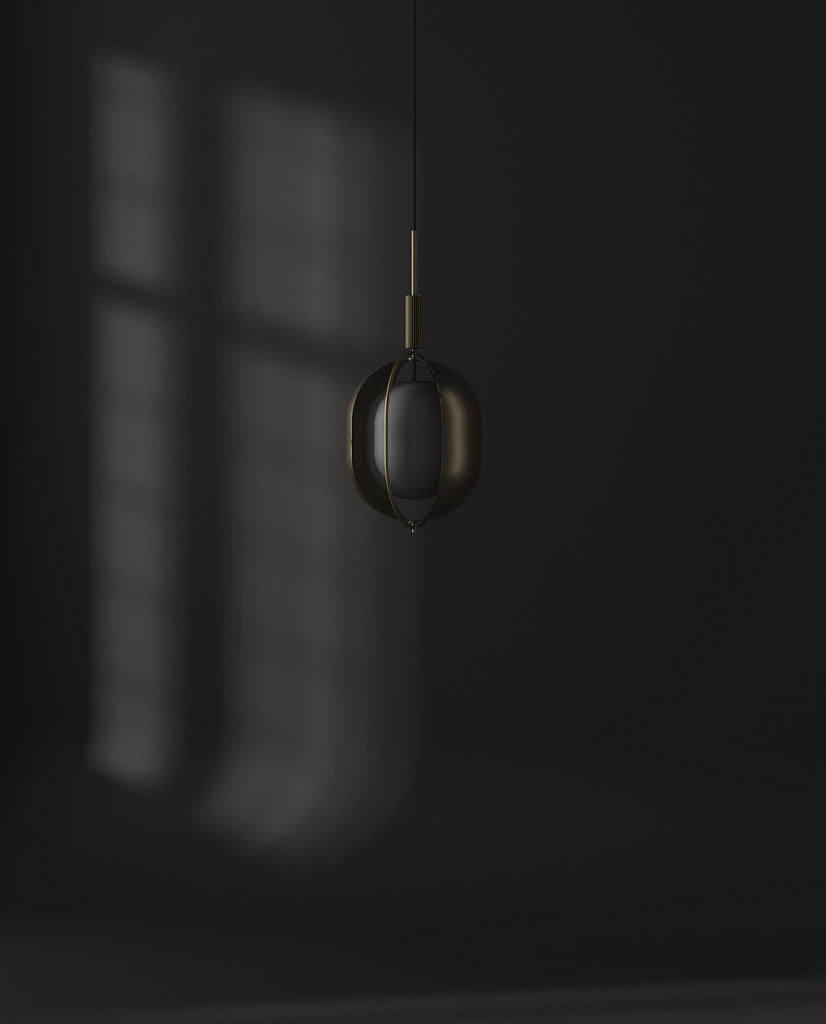 101 Copenhagen Pearl pendant turned on and off