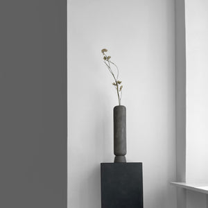 Kabin Vase, Tall - Dark Grey - 101 CPH